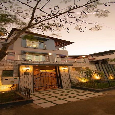 Tatva Villa , Лонавала Экстерьер фото