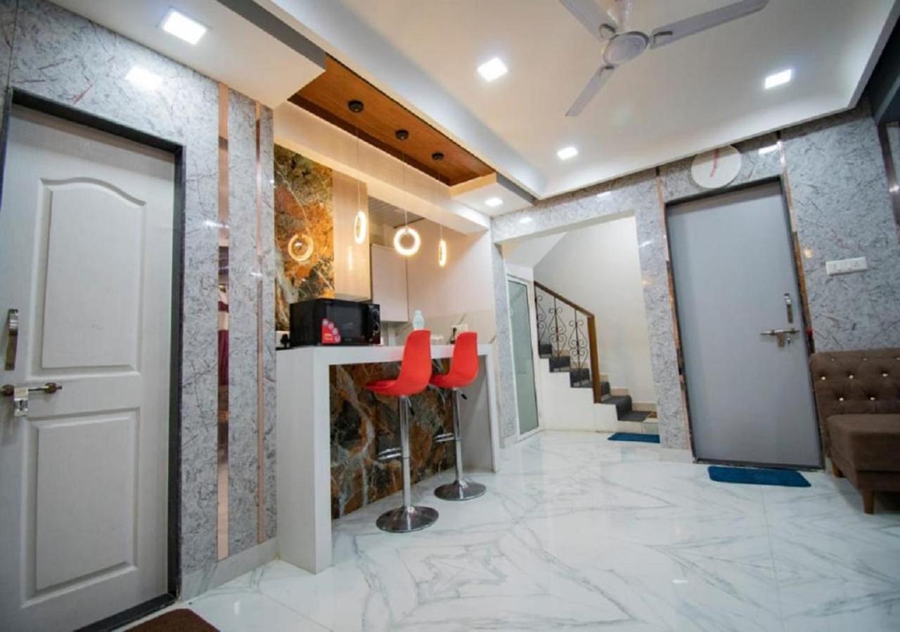 Tatva Villa , Лонавала Экстерьер фото